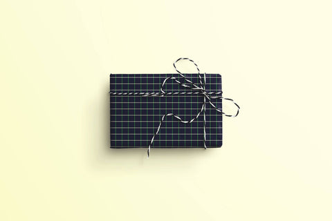 Green Grid Gift Wrapper