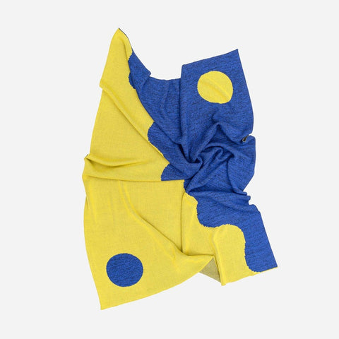 Yin Yang Wave Throw Golden Navy